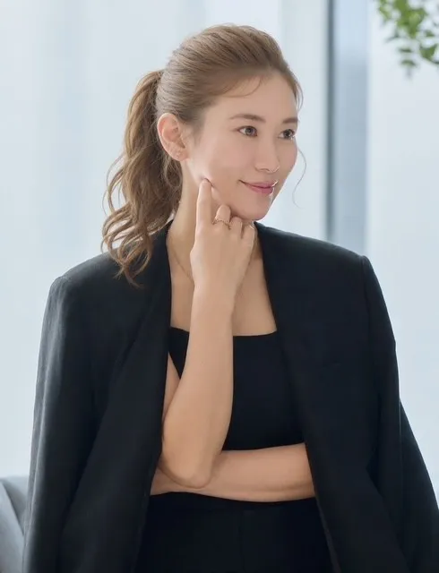 安　優子（YASU YUKO）